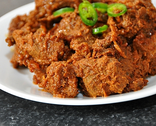 Aneka Resep Maasakan Daging Sapi Idul Adha rendang